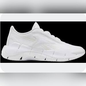 **NEW**MEN'S REEBOK Zig Kinetica SIZE 9